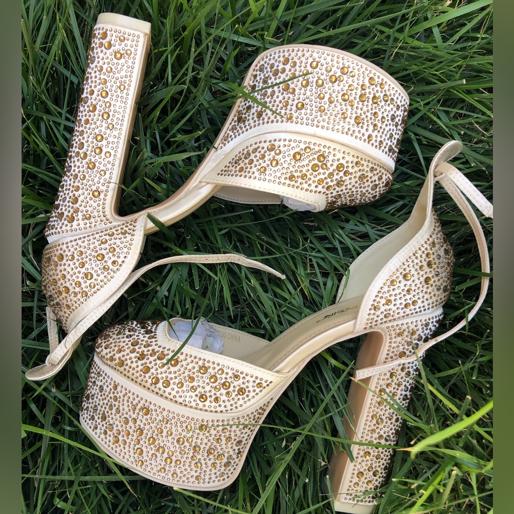Elegant Gold rhinestone Women's Platform Heels .crystals on satin .